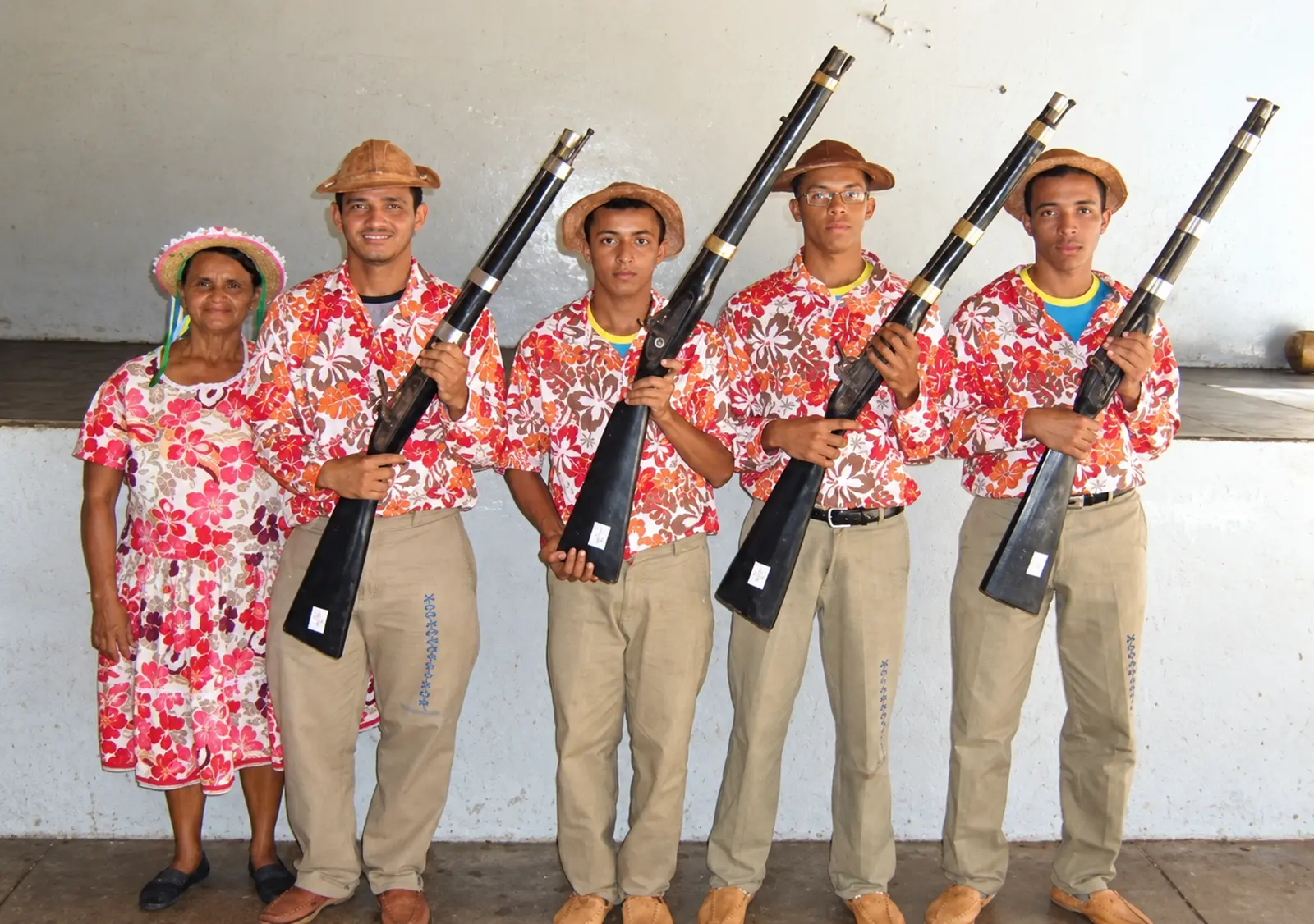Grupo com bacamartes