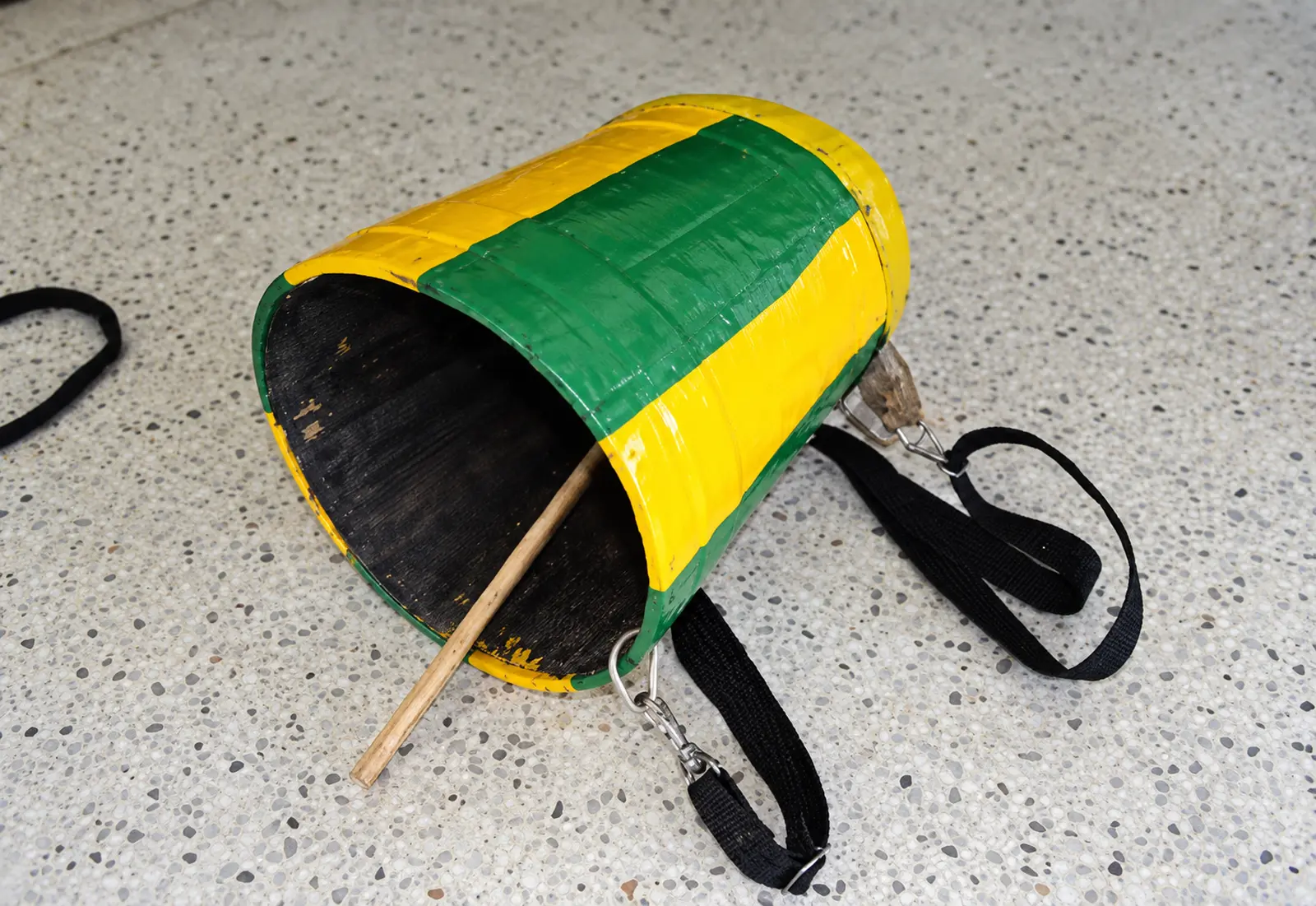 Tambor e baqueta
